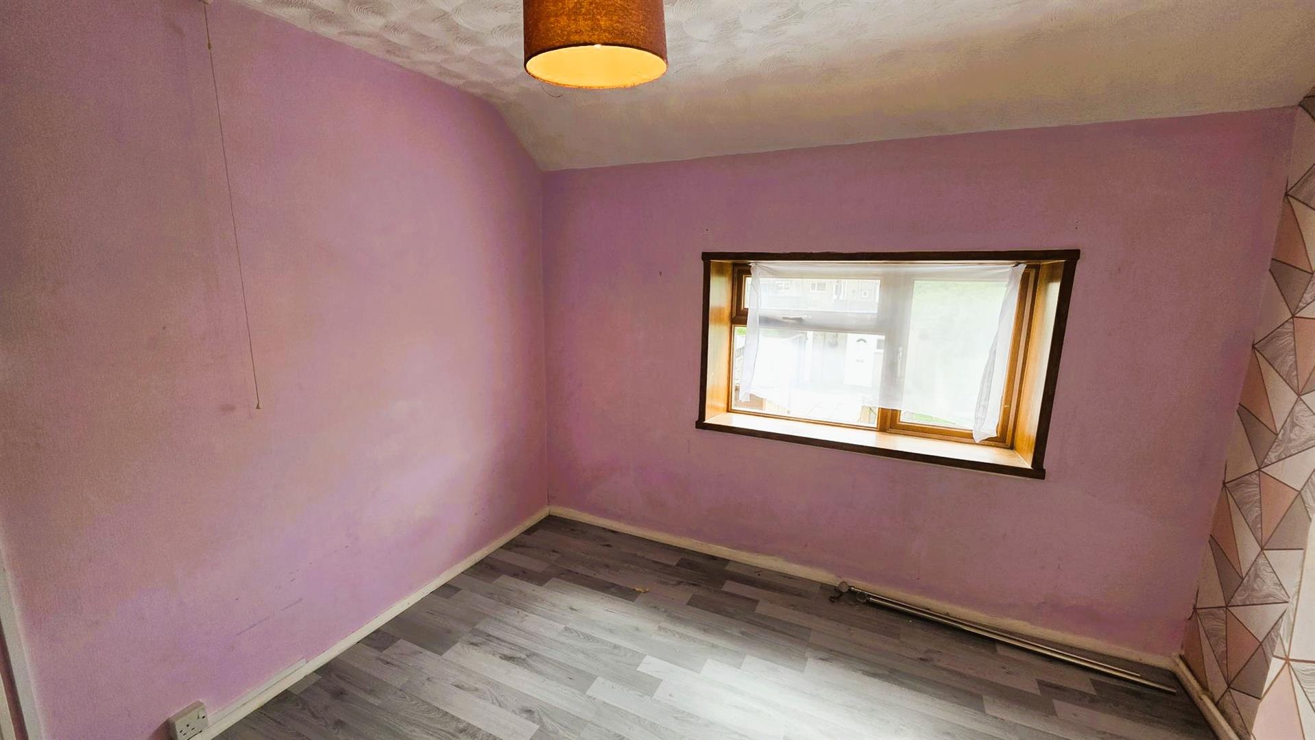 Bond Avenue, Llanelli, SA15 1RG